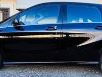 Usata Mercedes B180 Executive 122 CV (89 kW) 2012 Nero Monovolume