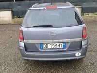 Usata Opel Astra 82 CV (60 kW) 2006 Grigio Station wagon