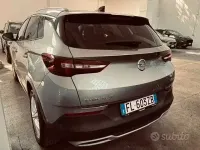 Usata Opel Grandland X Innovation 120 CV (88 kW) 2017 Grigio SUV