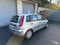 Usata Ford Fiesta 80 CV (58 kW) 2003 Argento Utilitaria