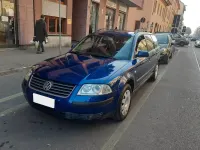 Usata VW Passat 102 CV (75 kW) 2002 Blu Station wagon