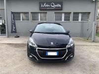 Usata Peugeot 208 Active 68 CV (50 kW) 2016 Blu/azzurro Utilitaria