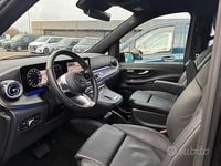 Usata Mercedes V300 Avantgarde 237 CV (174 kW) 2024 Nero Monovolume