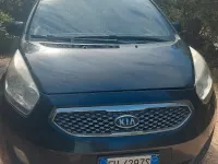 Usata Kia Venga 90 CV (66 kW) 2011 Nero Utilitaria