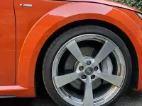 Usata Audi TT Roadster Ambiente 245 CV (180 kW) 2019 Arancione Cabrio