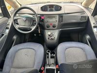 Usata Lancia Musa 90 CV (66 kW) 2010 Grigio Monovolume