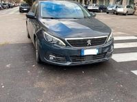 Usata Peugeot 308 110 CV (80 kW) 2019 Berlina