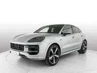 Nuova Porsche Cayenne 2026 Argento dolomite metallizzato SUV