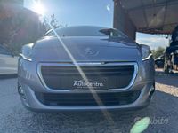 Usata Peugeot 5008 Allure 115 CV (84 kW) 2014 Grigio Monovolume