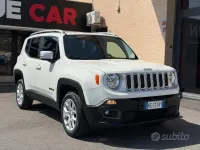 Usata Jeep Renegade Limited 140 CV (102 kW) 2016 Bianco SUV