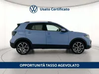 Usata VW T-Cross Style 116 CV (85 kW) 2024 Clear blue metallizzato SUV