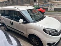 Usata Fiat Doblò 105 CV (77 kW) 2018 Bianco Monovolume
