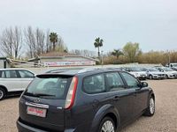 Usata Ford Focus 90 CV (66 kW) 2008 Grigio Station wagon