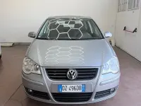 Usata VW Polo Comfortline 69 CV (50 kW) 2009 Grigio Utilitaria