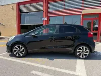 Usata Kia Rio 75 CV (55 kW) 2016 Nero Utilitaria