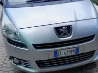 Usata Peugeot 5008 Family 111 CV (81 kW) 2012 Monovolume