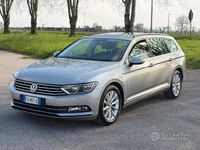 Usata VW Passat Comfortline 120 CV (88 kW) 2015 Grigio Station wagon