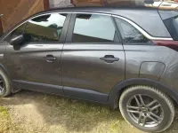 Usata Opel Crossland Innovation 131 CV (96 kW) 2021 Grigio SUV