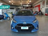 Usata Toyota Yaris Active 72 CV (52 kW) 2021 Azzurro Utilitaria