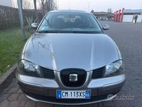 Usata Seat Ibiza 74 CV (54 kW) 2005 Grigio Utilitaria