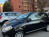 Usata Lancia Ypsilon 69 CV (50 kW) 2011 Nero Utilitaria
