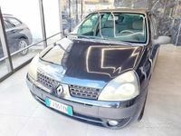 Usata Renault Clio II 65 CV (47 kW) 2003 Nero Berlina