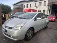 Usata Toyota Prius 77 CV (56 kW) 2004 Grigio Utilitaria