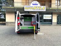 Usata VW Caddy 122 CV (89 kW) 2022 Bianco Monovolume