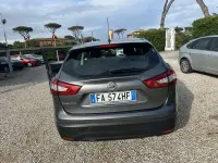 Używany Nissan Qashqai Tekna 131 KM (96 kW) 2015 Szary SUV