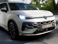 Nuova VW T-Roc Life 115 CV (84 kW) 2026 Bianco SUV
