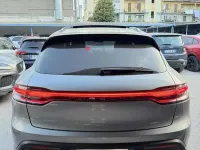 Usado Porsche Macan 265 CV (194 kW) 2023 Plateado SUV