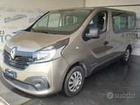 Usata Renault Trafic 126 CV (92 kW) 2017 Grigio chiaro Monovolume