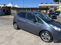 Usata Kia Venga 90 CV (66 kW) 2017 Grigio Utilitaria