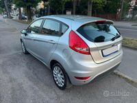 usata Ford Fiesta 1.2 60CV 5 p NEOPATEN GARANZIA 12 MESI