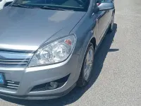 Usata Opel Astra Cosmo 116 CV (85 kW) 2009 Berlina