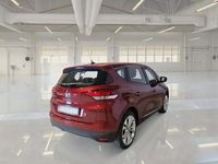 Usata Renault Scénic IV Business 120 CV (88 kW) 2020 Rosso Monovolume