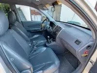 Usata Hyundai Tucson 112 CV (82 kW) 2004 Grigio SUV