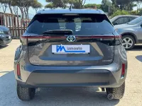 Usata Toyota Yaris Hybrid Trend 116 CV (85 kW) 2022 Grigio Monovolume