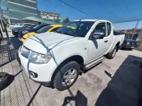 Usata Mitsubishi L200 Inform 136 CV (100 kW) 2012 Blu Pick-up