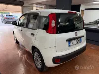 Usata Fiat Panda Lounge 69 CV (50 kW) 2016 Bianco Utilitaria