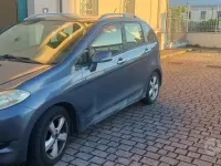 Usata Honda FR-V 140 CV (102 kW) 2005 Grigio Monovolume