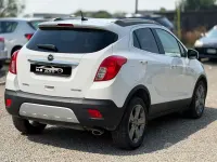 Usata Opel Mokka 140 CV (102 kW) 2014 Bianco SUV