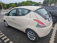 Usata Lancia Ypsilon Gold 69 CV (50 kW) 2017 Utilitaria