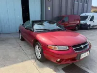 Usata Chrysler Stratus 133 CV (97 kW) 1998 Rosso