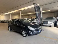 Usata Opel Corsa 75 CV (55 kW) 2011 Nero Utilitaria