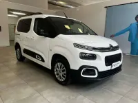 Usata Citroën Berlingo Live 102 CV (75 kW) 2021 Blu Monovolume