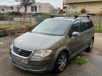 Usata VW Touran 105 CV (77 kW) 2008 Grigio Monovolume