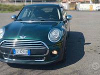 Usata Mini Cooper D 116 CV (85 kW) 2016 Verde Utilitaria