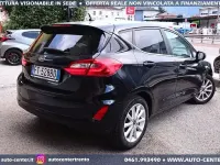 Usata Ford Fiesta 86 CV (63 kW) 2018 Nero Utilitaria