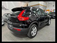 Usata Volvo XC40 Momentum 163 CV (119 kW) 2020 Nero SUV
